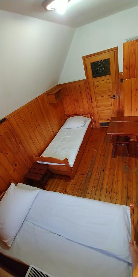 Schronisko Gorskie Pttk Na Jaworzynie Krynickiej Krynica-Zdrój Habitación foto
